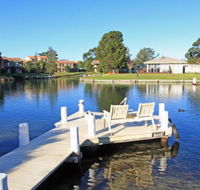 Fisherman's Delight Waterfront - Sunshine Coast Guide