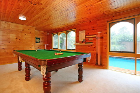 Frankston Unicare - Sunshine Coast Guide 3