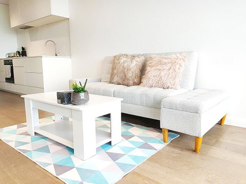 Free Parking+Netfix Luxury Comfy 1Bedroom+Gym+Pool - Sunshine Coast Guide 2
