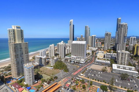 GCR Crown Towers Resort Private Apartment - Sunshine Coast Guide 3