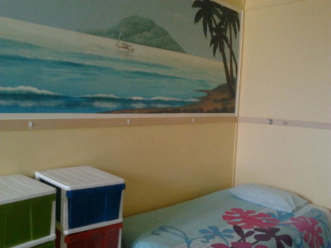 Gecko's Rest Budget Accommodation & Backpackers - Sunshine Coast Guide 2