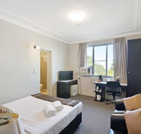 Greenwich Inn Motel - Sunshine Coast Guide