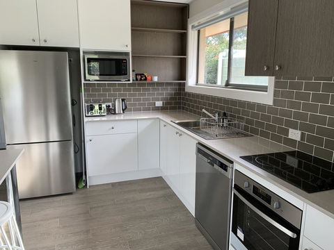 Gunsynd Studio Apartment - Sunshine Coast Guide 2
