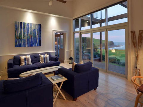 Hamptons Escape - Sunshine Coast Guide 2