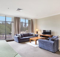 Harbour Fringe Apartment - Sunshine Coast Guide