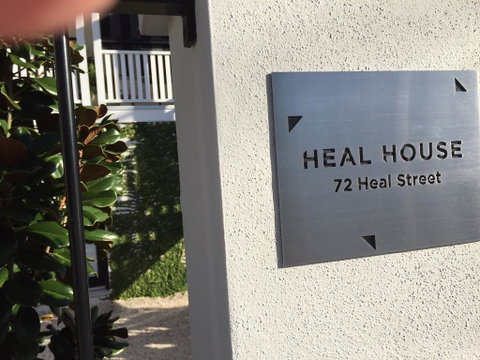 Heal House - Sunshine Coast Guide 1