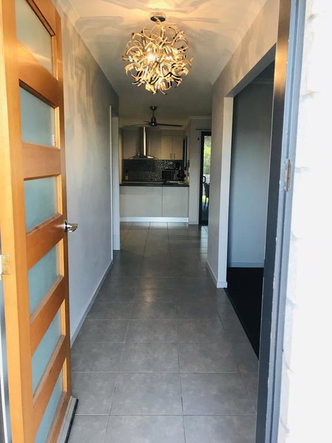 Hervey Bay Holiday Home - Sunshine Coast Guide 3