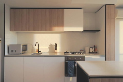 Heyday Apartment - West Melbourne - Sunshine Coast Guide 1