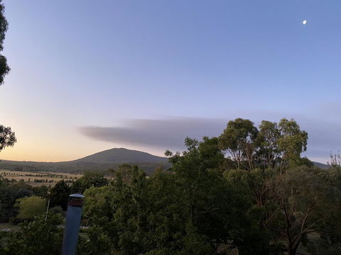 Highfield Cottage - Sunshine Coast Guide 1
