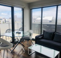 Hiigh Apartments - Sunshine Coast Guide