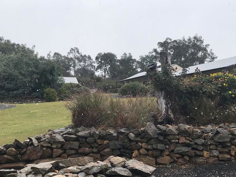 Hill End Lodge - Sunshine Coast Guide 3