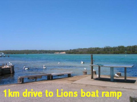 Hill Top Water And Bush Views - Sunshine Coast Guide 1