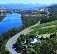 Hillside Bed and Breakfast - Sunshine Coast Guide