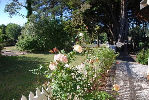 Hillside Cottage Berrima - Sunshine Coast Guide 2