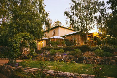 Holberry House - Sunshine Coast Guide 0