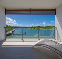HomePlus - Lakeview Morden Townhouse - Sunshine Coast Guide