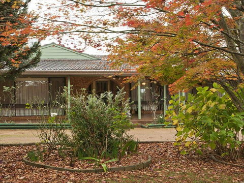 Hope - Country Farm Stay For Large Groups - Sunshine Coast Guide 0