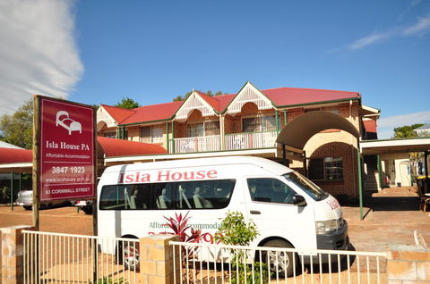 Isla House PA - Sunshine Coast Guide 0