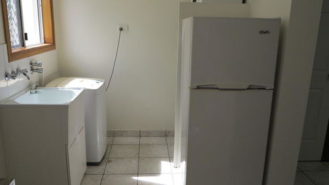Island Magic - Townhouse No. 5 - Sunshine Coast Guide 3