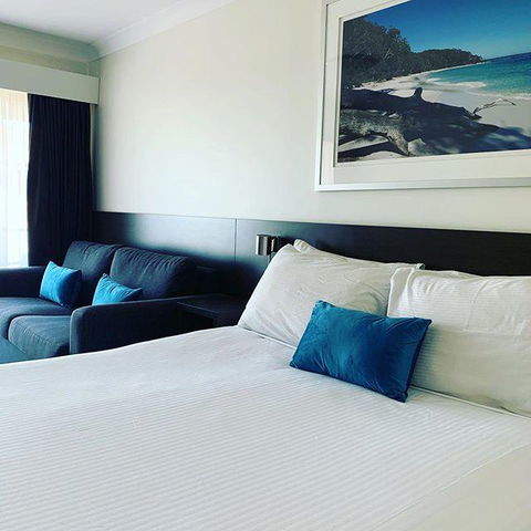 Jervis Bay Motel - Sunshine Coast Guide 3