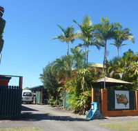 JJs Backpackers Hostel