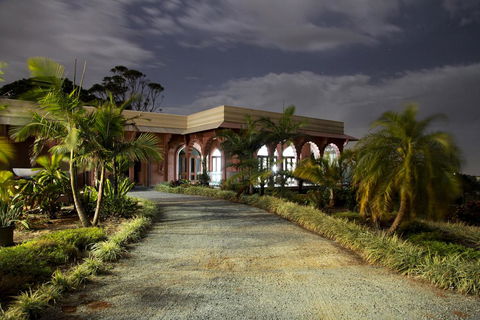 Jodha Bai Retreat - Sunshine Coast Guide 3