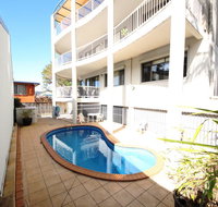 Jubilee Apartment No 5 - Sunshine Coast Guide