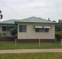 Kaylee Cottage Mudgee - Sunshine Coast Guide