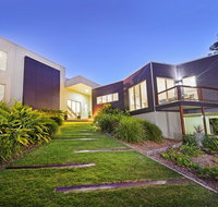 Kilala - executive home - Sunshine Coast Guide