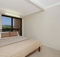 KINGSCLIFF HOLIDAY HOME ON THE HILL - SYD'S VIEW - Sunshine Coast Guide