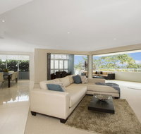 KINGSCLIFF OCEAN VIEW TERRACE BY THE FIGTREE 5 - Sunshine Coast Guide
