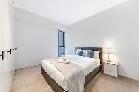 KOZYGURU HAYMARKET SYDNEY CITY VIEW 2 BED STUNNING APT NHA178-1206 - Sunshine Coast Guide 2