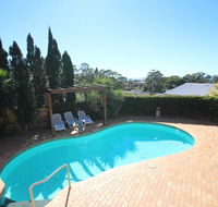 LAGOONA RETREAT - Korora - Sunshine Coast Guide