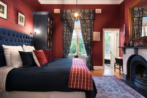 Lake Daylesford Country House - Sunshine Coast Guide 1