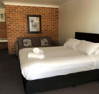 Lake Macquarie Motor Inn - Sunshine Coast Guide