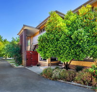 Lake Wendouree Luxury Apartments on Webster - Sunshine Coast Guide