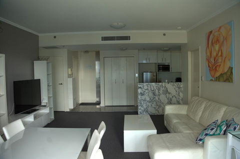 Large 2 Bedroom Apartment In World Square Sydney CBD - Sunshine Coast Guide 0