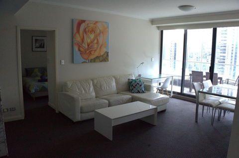 Large 2 Bedroom Apartment In World Square Sydney CBD - Sunshine Coast Guide 2