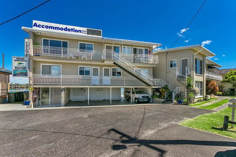 Leisure-Lee Holiday Apartments - Sunshine Coast Guide 0