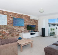 Lennoxville - Lennox Head - WiFi - Air-Conditioning - Sunshine Coast Guide