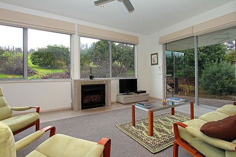 Limetree Hideaway - Sunshine Coast Guide 0