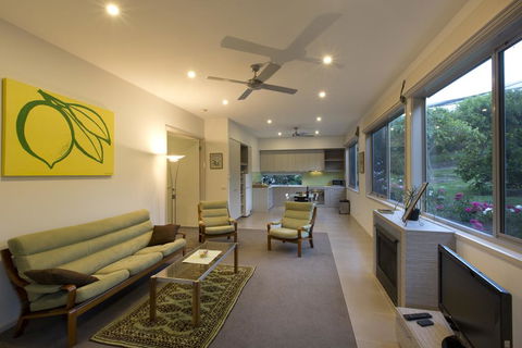 Limetree Hideaway - Sunshine Coast Guide 2