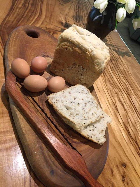Limpinwood Lodge - Sunshine Coast Guide 3