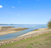 Luxury Beach Unit - Sunshine Coast Guide
