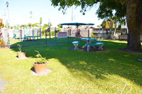 Mackay Apartments The Rover - Sunshine Coast Guide 2
