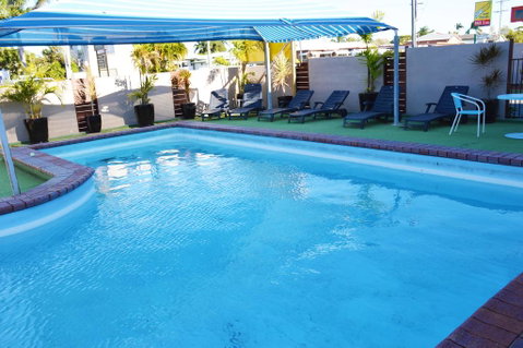 Mackay Apartments The Rover - Sunshine Coast Guide 1