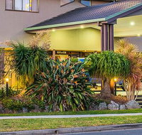 Macquarie Barracks Motor Inn - Sunshine Coast Guide
