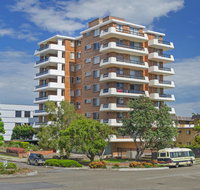 Macquarie Towers 17 1 Waugh Street - Sunshine Coast Guide