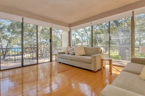 Magnus Gardens, Unit 15/7 Magnus Street - Sunshine Coast Guide 3