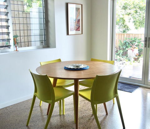 Malibu Apartment - Peregian Beach - Sunshine Coast Guide 3
